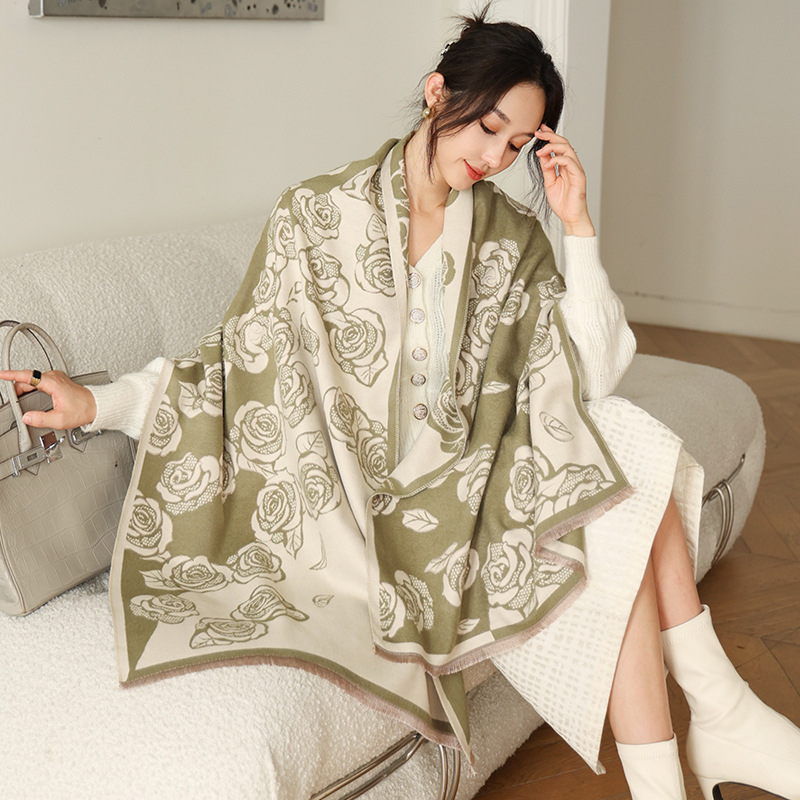 Moterų dirbtinio kašmyro šalis - šilta, warp mezgimas, Jacquard apdaila, medvilnės-poliesterio mišinys