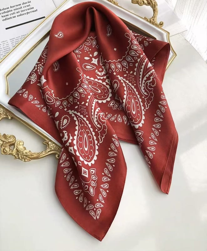 Šilko kvadratinė šalikas su spauda, crepe-satin šilkas audinys, Hangzhou kilmė, pavasaris 2025