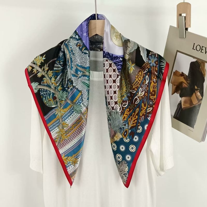 Šilko kvadratinė šalikas su spauda, crepe-satin šilkas audinys, Hangzhou kilmė, pavasaris 2025