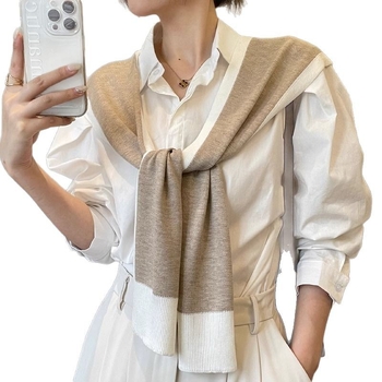 Moterų šalikas — korėjietiško stiliaus, rašto: Solid, medžiaga: core-spun siūlai, mezgimas: paprastas, dekoravimas