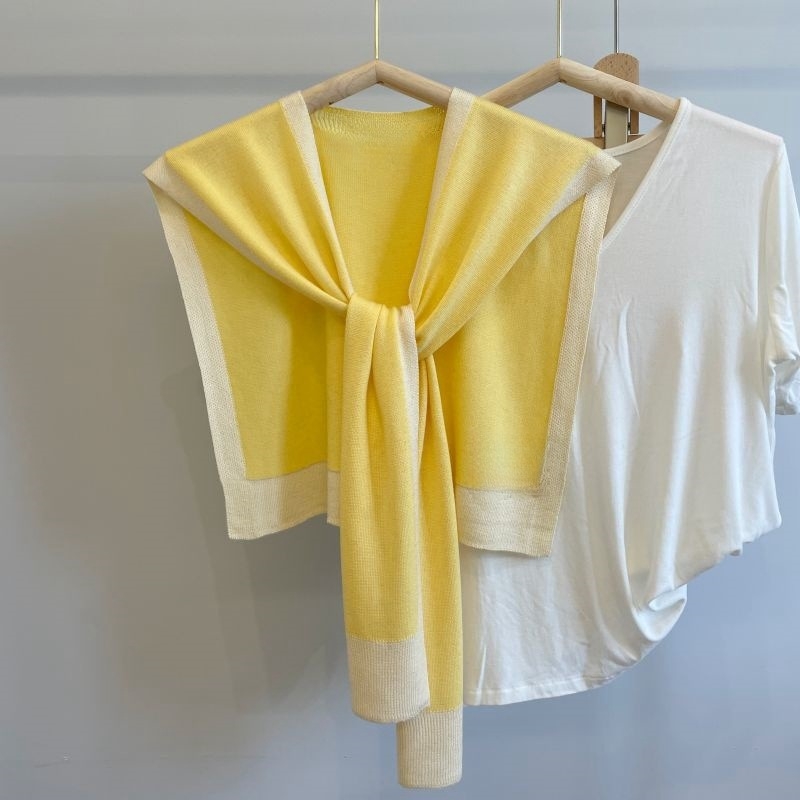 Moterų šalikas — korėjietiško stiliaus, rašto: Solid, medžiaga: core-spun siūlai, mezgimas: paprastas, dekoravimas