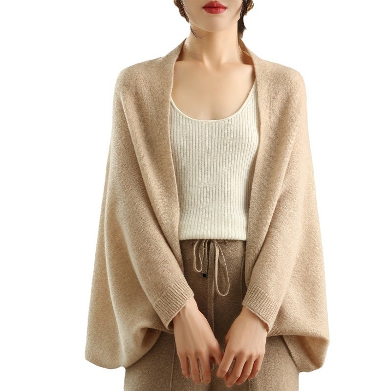 Moterų vilnos šalis, išorinis megztas drabužis, išlaiko šilumą, plotis 58 cm, vilnos sudėtis 96%+, ruduo ir žiema