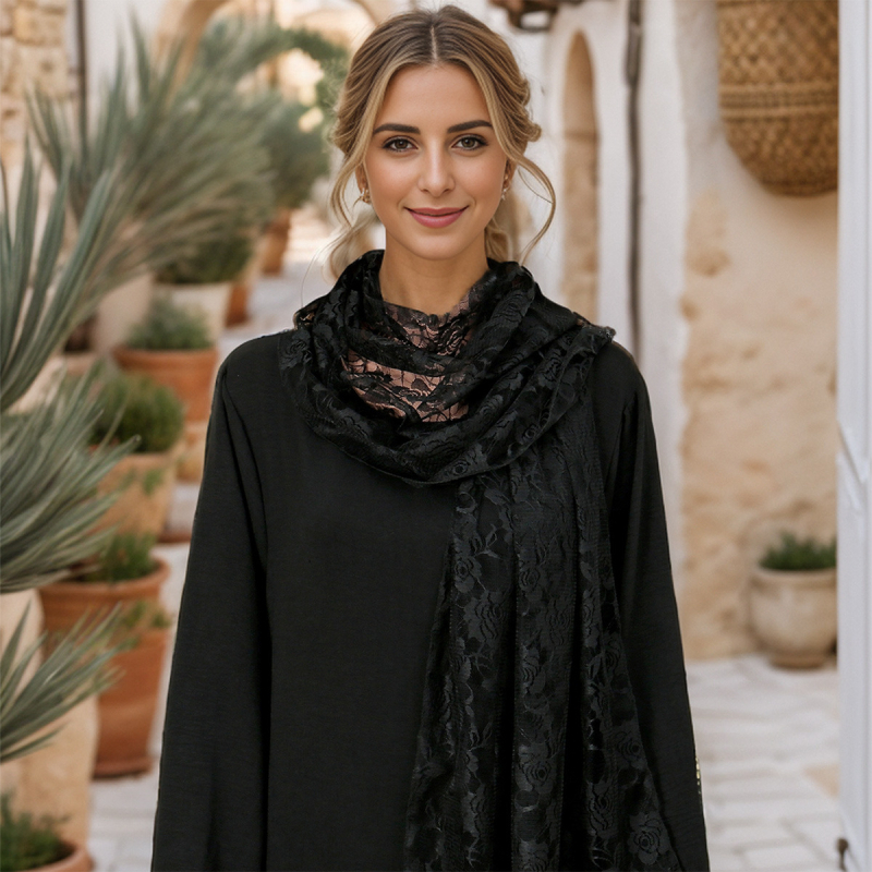 Poliesterio šalikas, warp mezgimo, audinio turinys 71–80%, apsauga nuo saulės ir dulkių, keturios sezonos