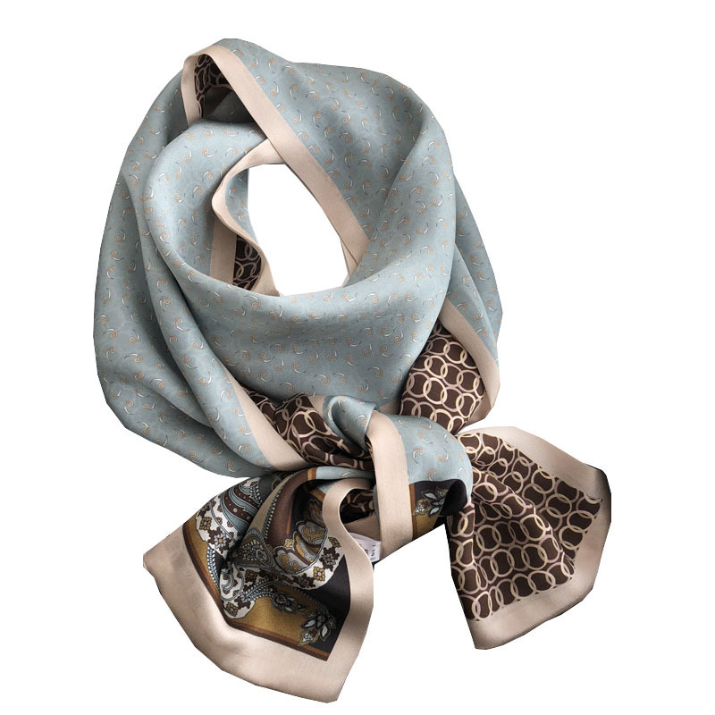 Poliesterio šalis su šilko įspūdžiu, dviejų sluoksnių, dvipusis, paprastas audinys, kilmė Jinhua, 2022 ruduo