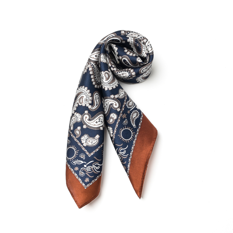 Τετράγωνο φουλάρι από πολυεστέρα | Λείο πλέξιμο; εκτύπωση, τεχνικές tie-dye, ψεκασμένα λουλούδια; στυλ: μικρό τετράγωνο φουλάρι, νέο κινέζικο στυλ; εποχή: φθινόπωρο; προέλευση: Jinhua