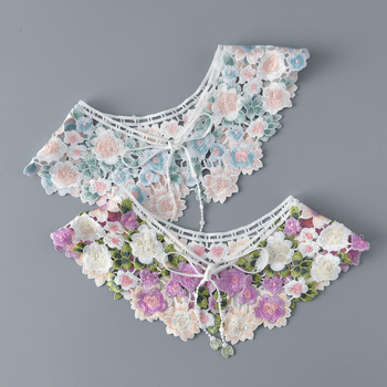 Moteriška dekoratyvinė klastojama apykaklė su siuvinėjimais ir aplikacijomis, paprasta mezgimo technika, šilko mišinio ir kitų pluoštų derinys, vasarai