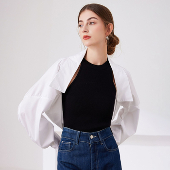 Šifono moterų išorinis rūbas su dekoratyvine apykakle ir šalikėliu, vienos spalvos modelis, ilgomis rankovėmis, tinka visoms sezonoms