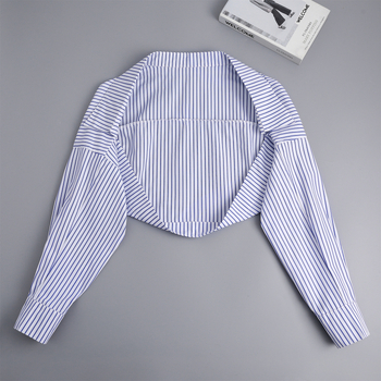 Marškinio stiliaus kardiganas su dryžiniu šaleli (Šifonas; Raštas: Dryžiai; Dekoracija; Apdorojimas ir pritaikymas: Galima)