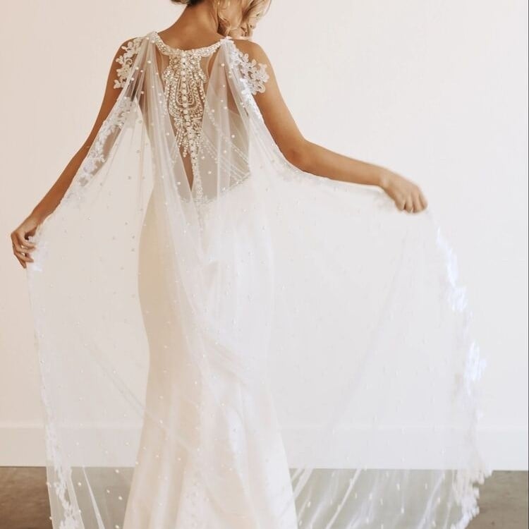 Nuotakos šalis su perlų nėriniu – poliesteris, vienos spalvos raštas, išsiuvinėtas, visiems sezonams