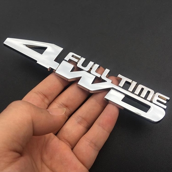 Metalinė emblema automobilio kėbului 4x4 AWD, išorinis lipdukas, 15.8×2.8 cm, lipuojamas
