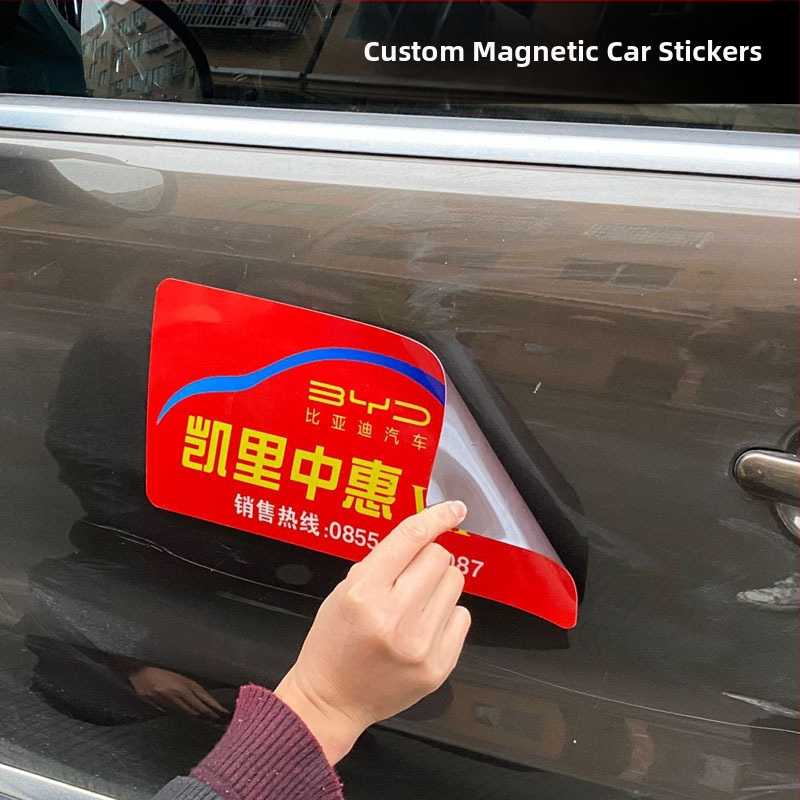 Magnetinis lipdukas automobiliui – pritaikytas dizainas, magnetinė medžiaga, montavimas magnetine pasta, tinka geležies paviršiams