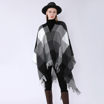 Unisex κασκόλ-μανδύας με πλέγμα σχέδιο και φούντες, πολυεστέρας, ζεστός για τον χειμώνα, την άνοιξη και το φθινόπωρο