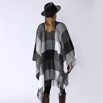 Unisex κασκόλ-μανδύας με πλέγμα σχέδιο και φούντες, πολυεστέρας, ζεστός για τον χειμώνα, την άνοιξη και το φθινόπωρο