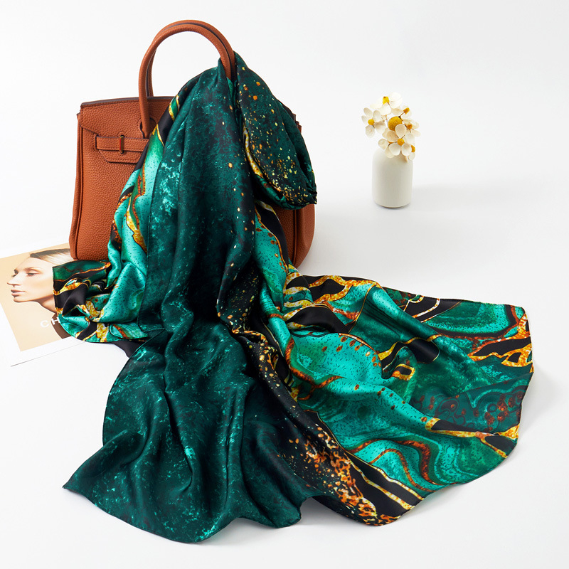 Μοντέρνο φουλάρι: συνθετικό μετάξι, επίπεδη ύφανση, επεξεργασία tie-dye, πολυλειτουργικός σχεδιασμός, ποικιλία σχεδίων