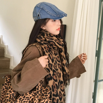 Saufuo Αναδιπλούμενο φουλάρι λεοπάρ με κρόσσια, πολυεστέρας Jacquard, ζεστός για τον χειμώνα