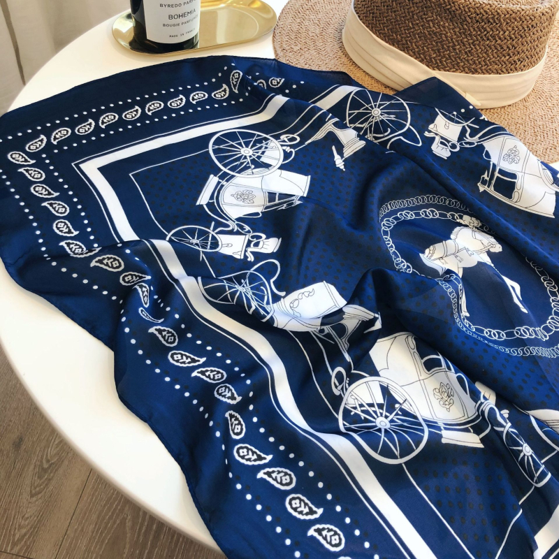 Τετράγωνο μαντήλι σε στυλ Κορέας, με πουά, σατινέ, για το καλοκαίρι