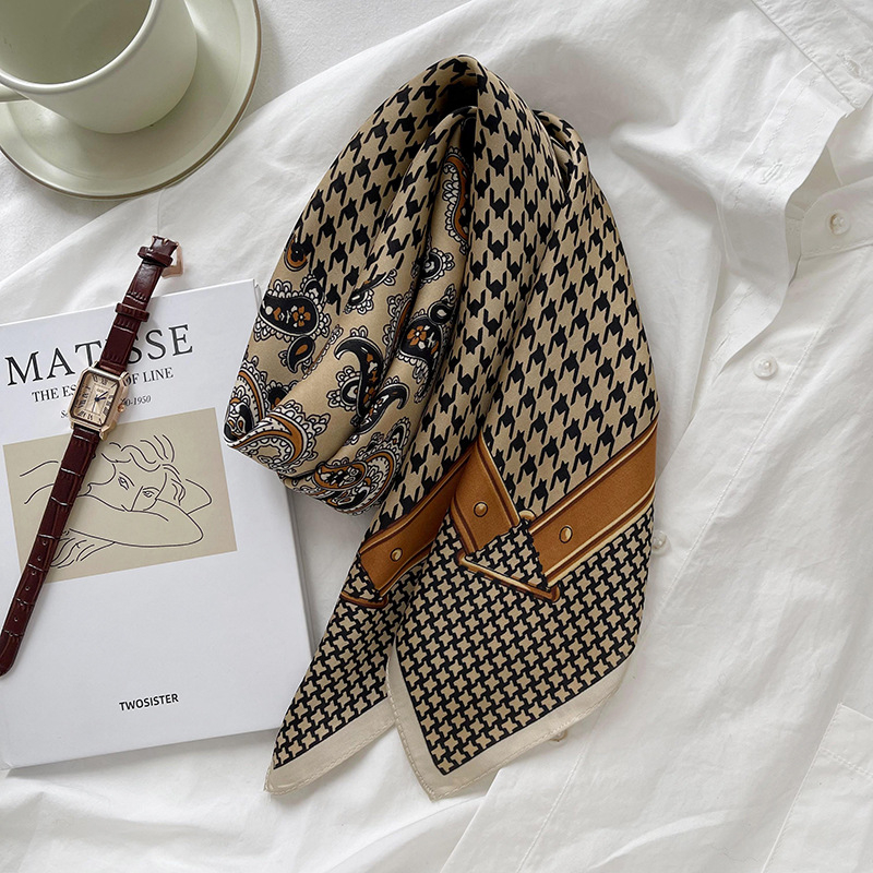 Kvadrātšalle, warp-knit poliesters, izdrukāts audums, pavasaris 2025, izcelsme Jinhua