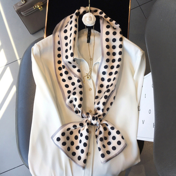 Mulberīras zīda šalle, Hepburn stils, punktēts raksts, satīna apdare