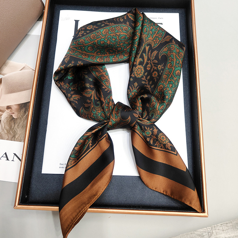 Slavenību iedvesots Paisley kvadrāts šalle ar leoparda rakstu un matu saišu aksesuāru (Poliesteris • crepe audums • vasara • pavasaris 2025)