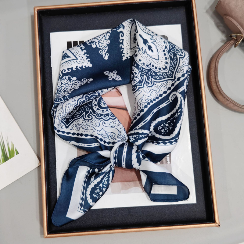 Slavenību iedvesots Paisley kvadrāts šalle ar leoparda rakstu un matu saišu aksesuāru (Poliesteris • crepe audums • vasara • pavasaris 2025)