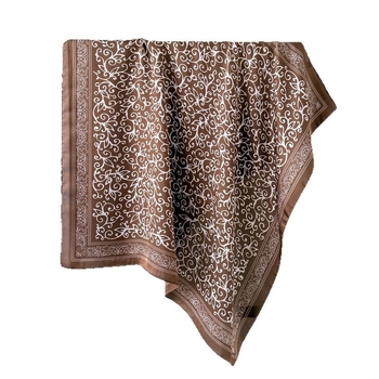 Τετράγωνο φουλάρι από πολυεστέρα με φλοράλ εκτύπωση, ύφανση warp, κομψό για το καλοκαίρι