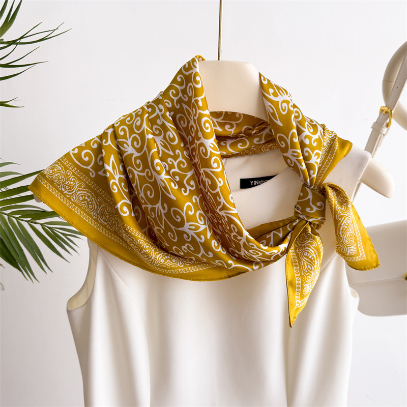 Τετράγωνο φουλάρι από πολυεστέρα με φλοράλ εκτύπωση, ύφανση warp, κομψό για το καλοκαίρι