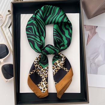 Εσάρπα από συνθετικό μετάξι για γυναίκες - τετράγωνο warp-knit πολυεστερικό αξεσουάρ, Άνοιξη 2025, στυλ προσωπικότητας