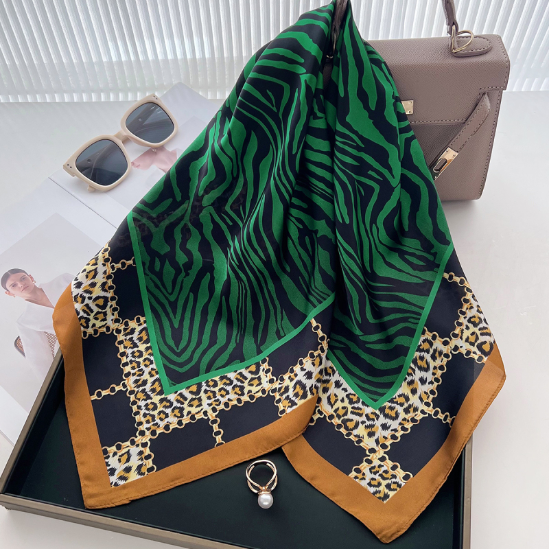 Εσάρπα από συνθετικό μετάξι για γυναίκες - τετράγωνο warp-knit πολυεστερικό αξεσουάρ, Άνοιξη 2025, στυλ προσωπικότητας