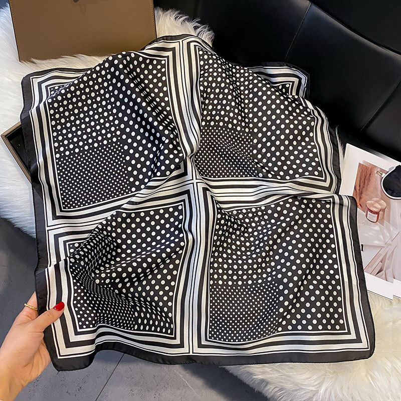 Kvadrātveida šalle no mākslīgā zīda – poliesters, austuv Warp knitting audums, ātri žūst, putekļu aizsardzība, pavasaris–rudens