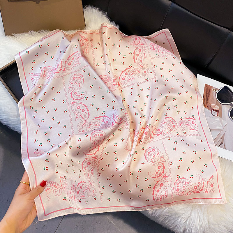 Kvadrātveida šalle no mākslīgā zīda – poliesters, austuv Warp knitting audums, ātri žūst, putekļu aizsardzība, pavasaris–rudens