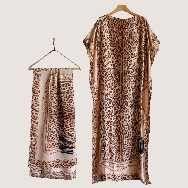 Σετ από Ρόμπα από Ψεύτικο Μετάξι και Μακρύ Φόρεμα με Μπλούζα Προστασίας από τον Ήλιο και Σάλι Μπρόκατ (Ψεύτικο Μετάξι, Warp Knitting, Λογοτεχνικό Ρετρό, Καλοκαίρι 2025, Zhejiang)