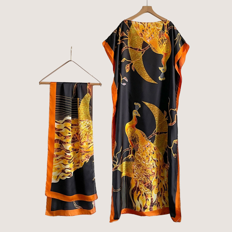 Sieviešu vasaras kleita ar saules aizsardzību no mākslīgā zīda, warp adīta audums, literāri retro stils, vasara 2025