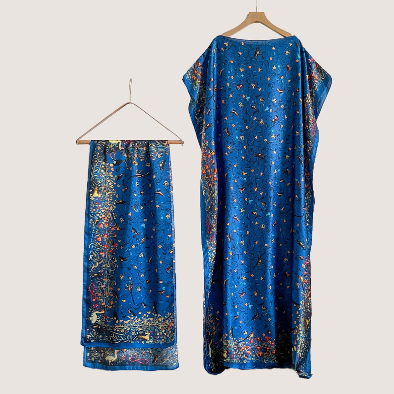 Sieviešu vasaras kleita ar saules aizsardzību no mākslīgā zīda, warp adīta audums, literāri retro stils, vasara 2025