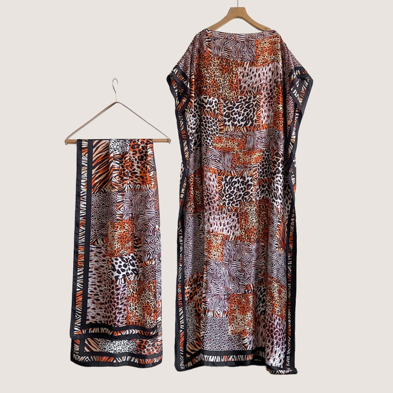 Sieviešu vasaras kleita ar saules aizsardzību no mākslīgā zīda, warp adīta audums, literāri retro stils, vasara 2025