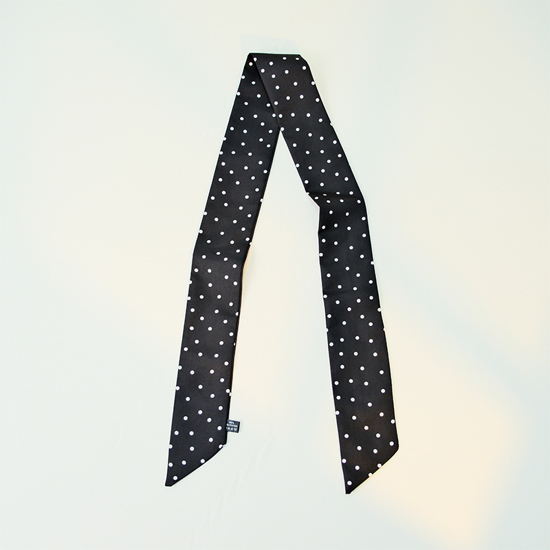 Φουλάρι πολυεστέρα με εκτύπωση πουά, IN στυλ, στενή σιλουέτα εμπνευσμένη από λεπτή γραβάτα, απλή ύφανση, περιεκτικότητα σε πολυεστέρα 81-95%