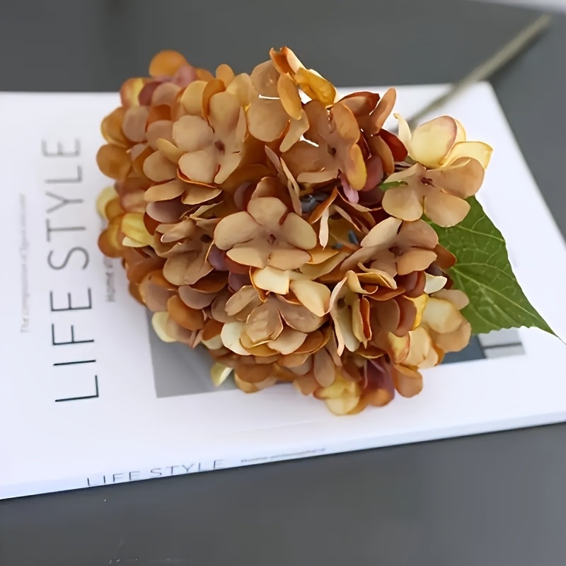 Ευρωπαϊκό ρετρό υφασμάτινο άνθος γορτενσία για εσωτερική διακόσμηση, ανάγλυφη κατασκευή, για γάμους, εξωτερικούς χώρους και αξεσουάρ φωτογράφισης