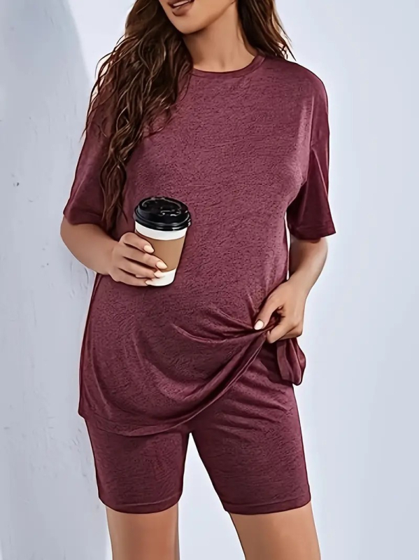 Set pijamale femei: Top cu mâneci 3/4 și pantaloni 3/4; Poliester 95%+, Spandex ≤30%; Stil japonezo-coreean lejer