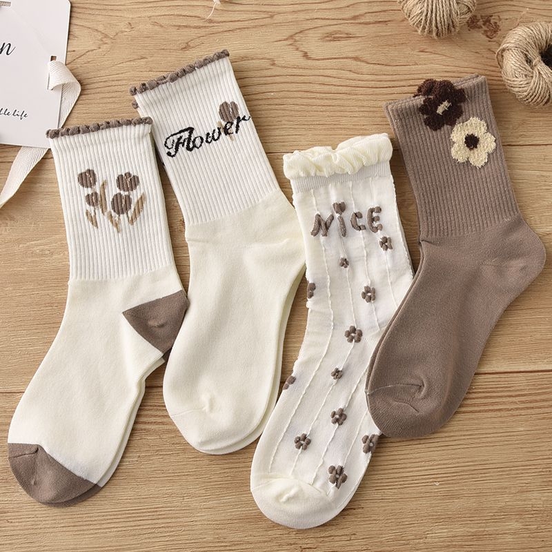 Moteriški pūkuoti kojinės su gėlėmis iki kelių, Mori stilius, nėrinių apdaila, vidutinio ilgio, rudens–žiema (Pakuotė:1; Medžiaga:1; Dydžiai:1; Kalėdos)