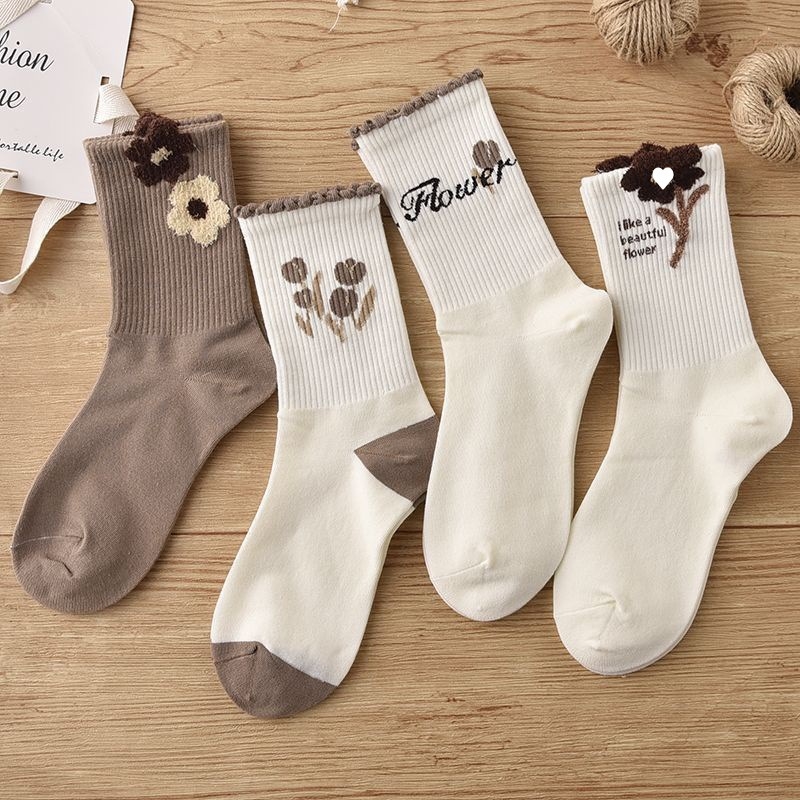 Moteriški pūkuoti kojinės su gėlėmis iki kelių, Mori stilius, nėrinių apdaila, vidutinio ilgio, rudens–žiema (Pakuotė:1; Medžiaga:1; Dydžiai:1; Kalėdos)