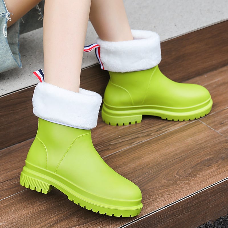 Sieviešu PVC lietus zābaki, bezšuvju konstrukcija, zems papēdis 1–3 cm, četrām sezonām