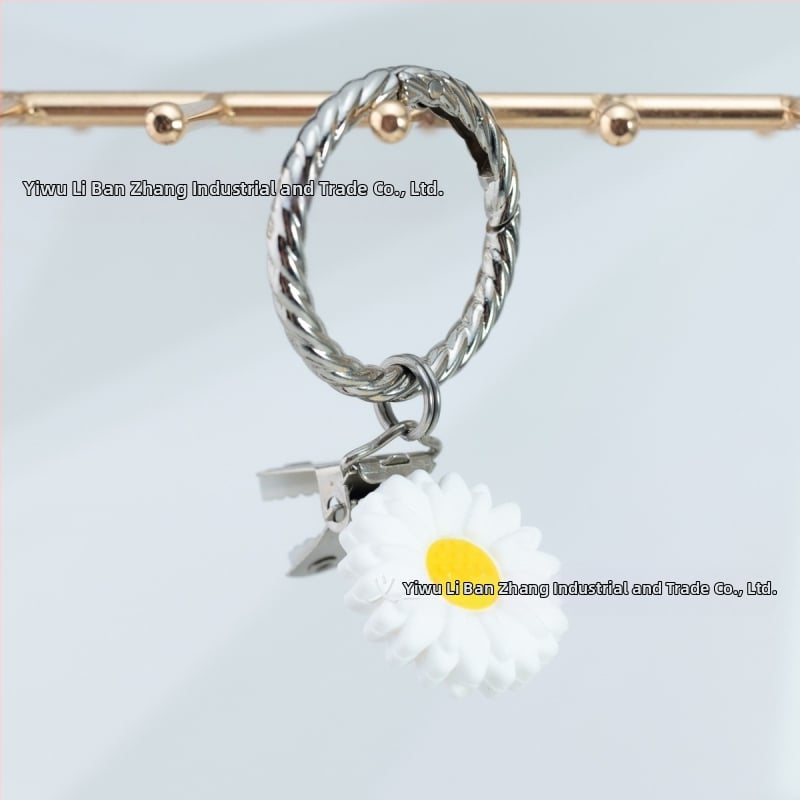 Μεταλλικοί κλιπ για αποσκευή και γυαλιά με ηλεκτροπλατίωση και μοτίβο χρυσάνθεμο, πρωτότυπος σχεδιασμός Li ban zhang, φθινόπωρο 2024