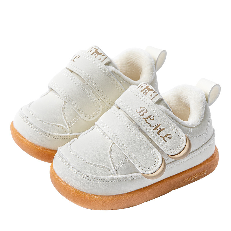 Zīdaiņu ziemas kurpes staigāšanai – augšējais materiāls mikrofibra āda, iekšējā odere vilna, Velcro aizdare, vecums 12–48 mēneši, pretslīdes, siltas, izturīgas.