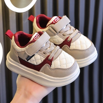 Παιδικά αθλητικά παπούτσια με Velcro, επάνω μέρος από συνθετικό δέρμα, χαμηλό ύψος, καουτσούκ σόλα, αντιολίσθηση