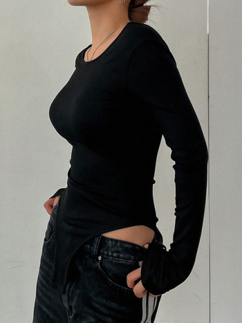 bodijs ar atvērtu muguru, garas piedurknes, poliesteris, šaurs griezums — japāņu un korejiešu ikdienas stils