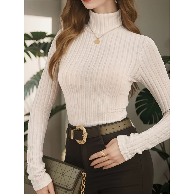 Sieviešu T-krekls ar augstu kaklu un logotipa apdruku; slim fit; ¾ piedurknes; fleece odas; piena proteīnu šķiedras maisījums 51–70%