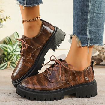 Sieviešu ādas mokasīni ar apaļu purnu, PU augšdaļa, gumijas zole, šņorēšana, vidējais papēdis 3–6 cm