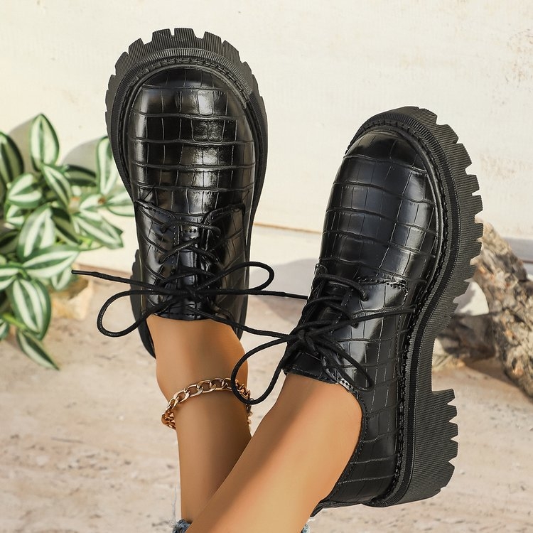 Sieviešu ādas mokasīni ar apaļu purnu, PU augšdaļa, gumijas zole, šņorēšana, vidējais papēdis 3–6 cm