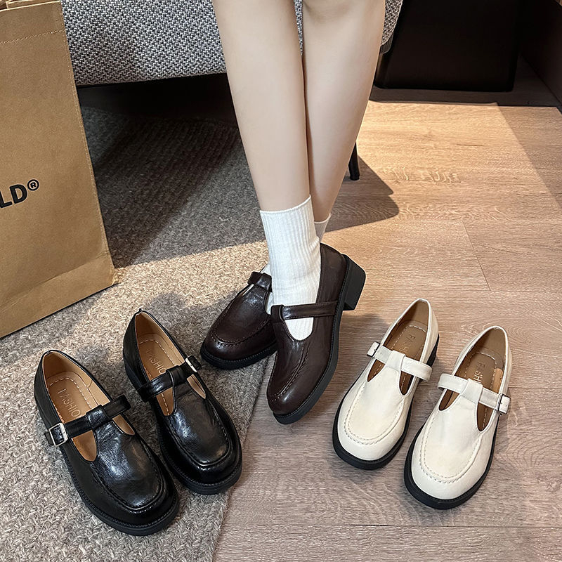 Sieviešu PU ādas loaferi ar apaļu purnu, bez šņorēm, slip-on, zemā papēža, gumijas zole