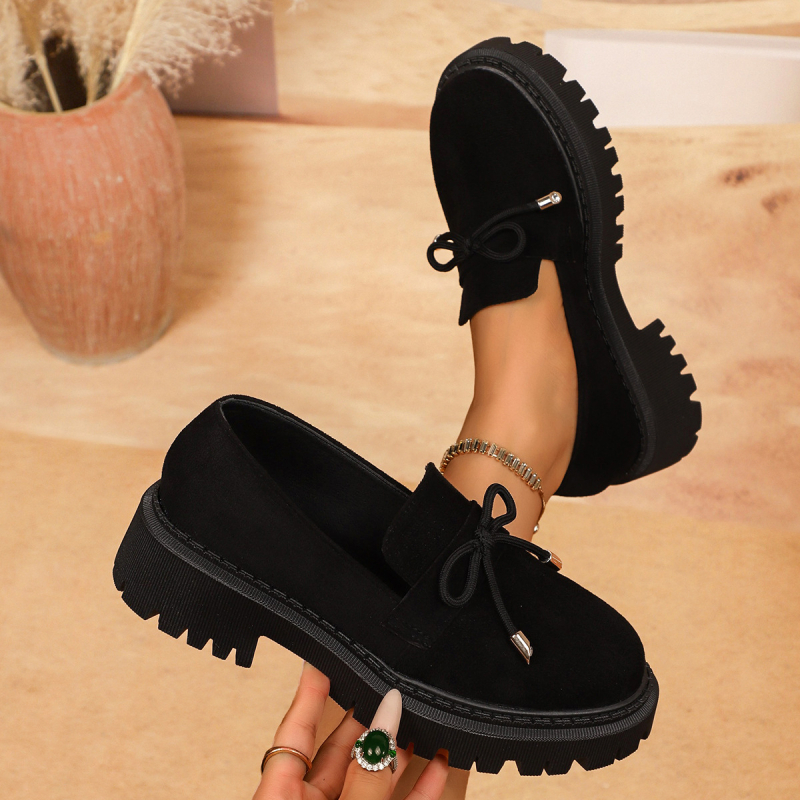 Sieviešu nubuka loafer ar apaļu purnu, vidēja augstuma papēdi, šņorēšana, gumijas zole, britu stils