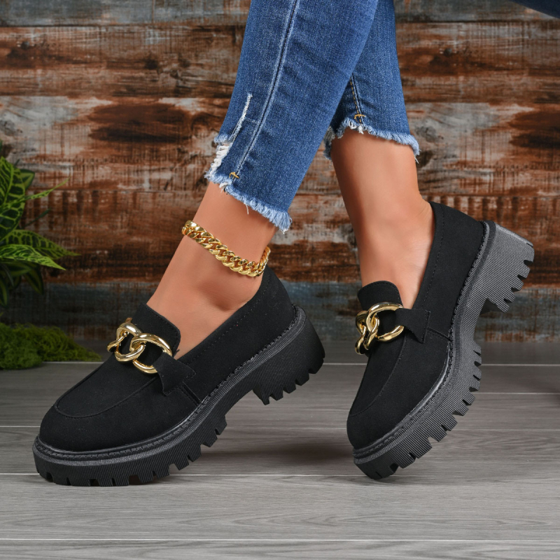 Velūra loaferi ar apaļu purnu un bieza vidējā papēļa (3–5 cm), slip-on, britu stilā, gumijas zole